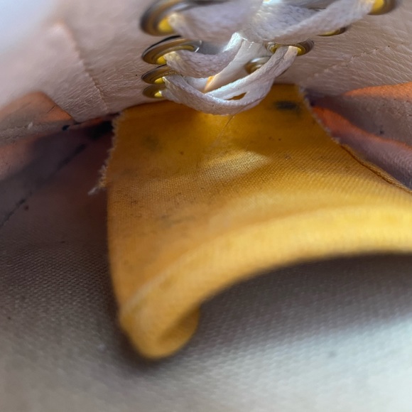 Women’s Mustard Coloured Vans Sneakers - Picture 10 of 10